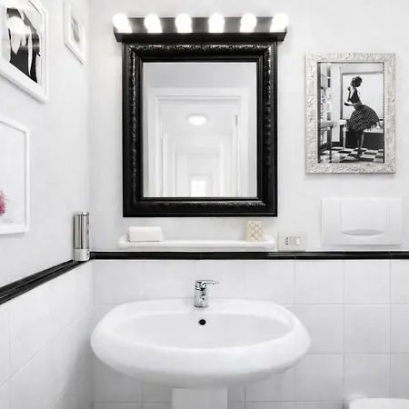 Pantheon Grand Loft, Spacious And Bright For 8 Via Dei Cestari Appartement Rome