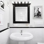 Pantheon Grand Loft, Spacious And Bright For 8 Via Dei Cestari דירה רומא