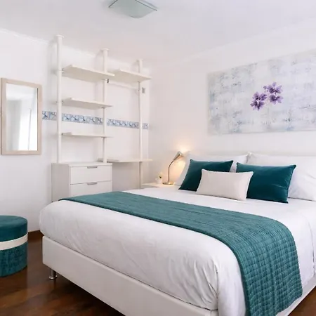 Pantheon Grand Loft, Spacious And Bright For 8 Via Dei Cestari Apartman